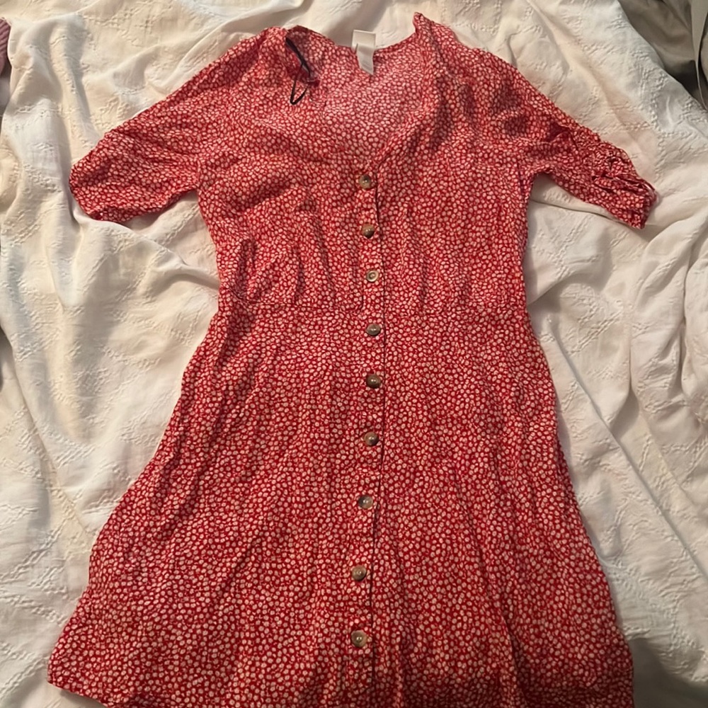 H&M Red 3/4 Sleeve Dress